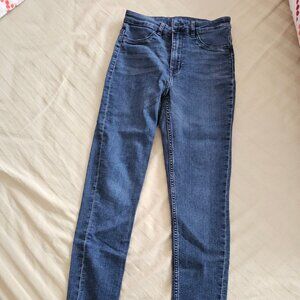 H&M Strethy Denim Super Skinny High-Waisted Jeans